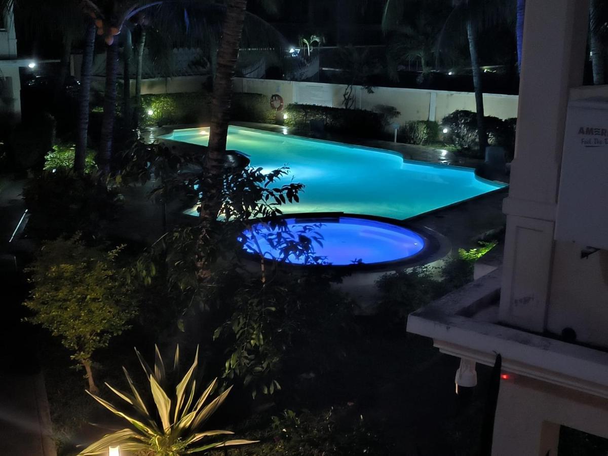 The Coastal Apartment Flic en Flac Экстерьер фото